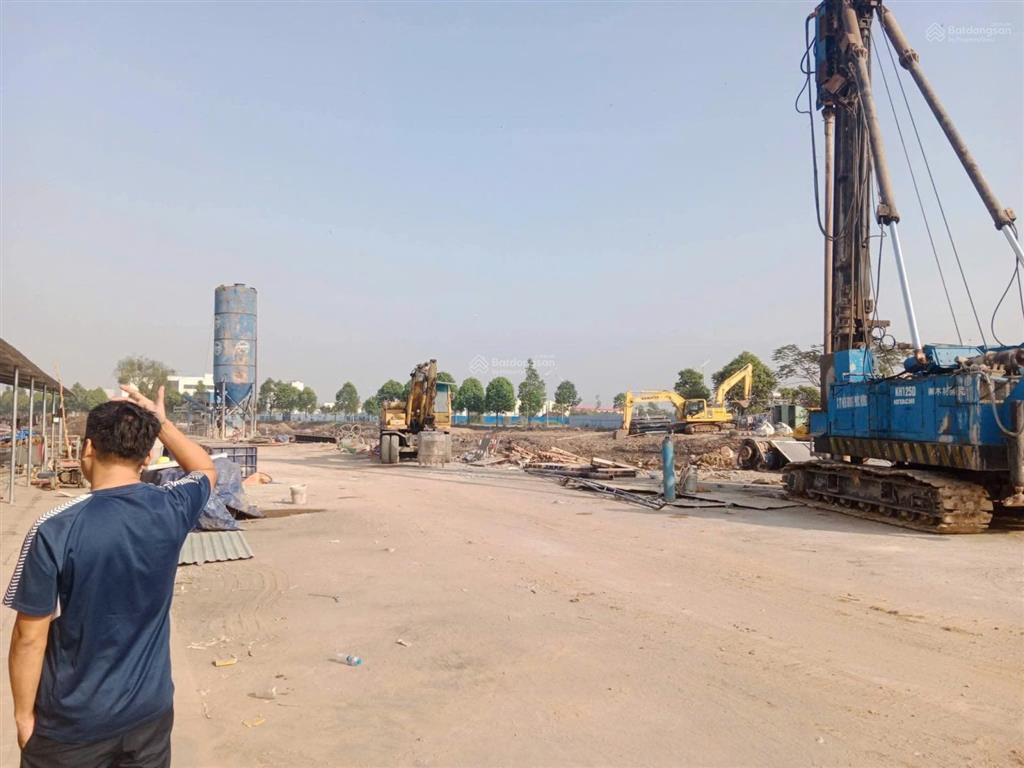 Chuyển nhượng căn hộ cao cấp fiato uptown thủ đức 81m2 2pn, 2wc view hồ bơi, ban công góc siêu đẹp