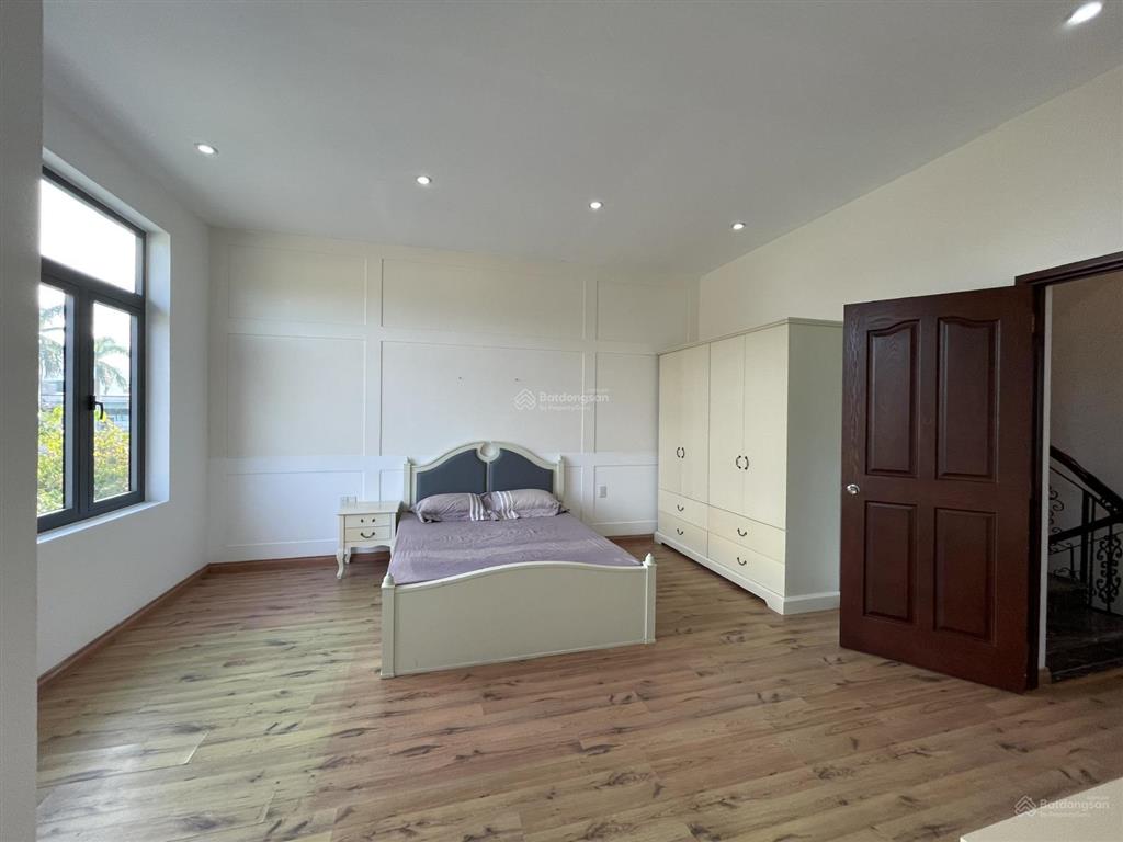 Bán nhà liền kề 5pn + 7wc, giá 8.*** tỷ, 126m2 tại lô g20, an cựu city, huế