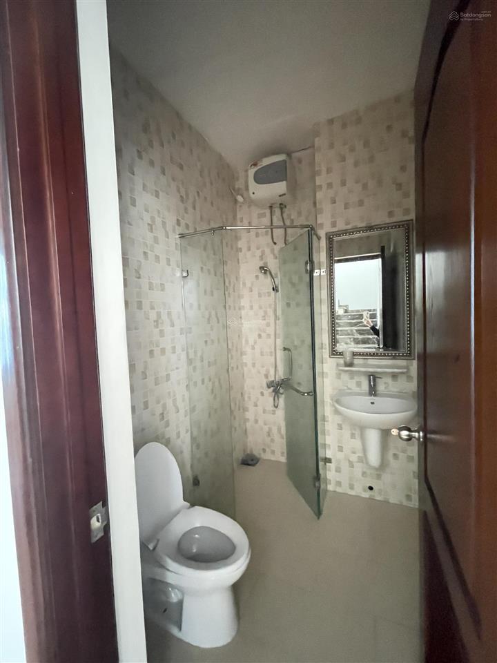 Bán nhà liền kề 5pn + 7wc, giá 8.*** tỷ, 126m2 tại lô g20, an cựu city, huế