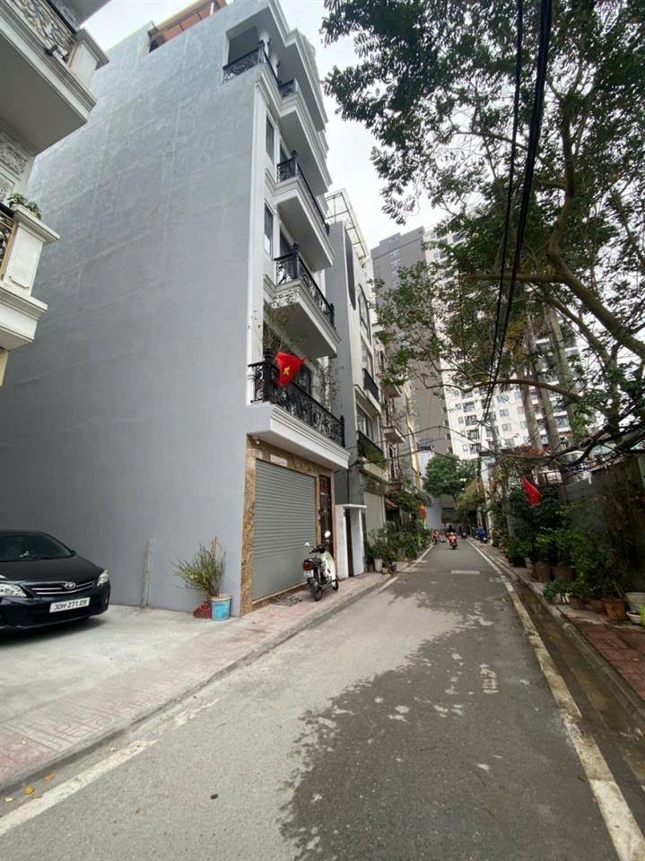 ĐẤT ĐẸP ĐỨC GIANG – LONG BIÊN - LÔ GÓC • Ô TÔ TRÁNH • 43M²