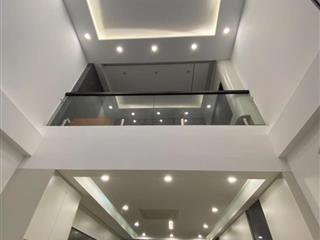 BÁN NHÀ ĐẸP NGỌC THỤY – LONG BIÊN 
6 tầng – Thang máy – 2 mặt thoáng – Ở sướng