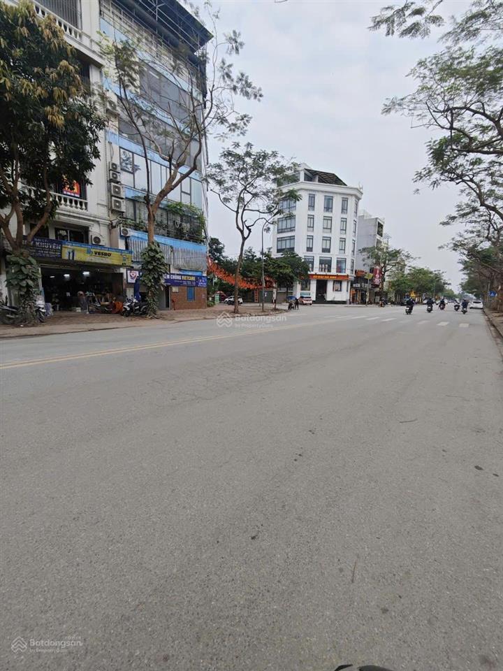 Bán nhà  mặt phố vũ lăngthanh trì dt 110m2  v.hè kdoanh sầm uất ngày đêm bán rẻ