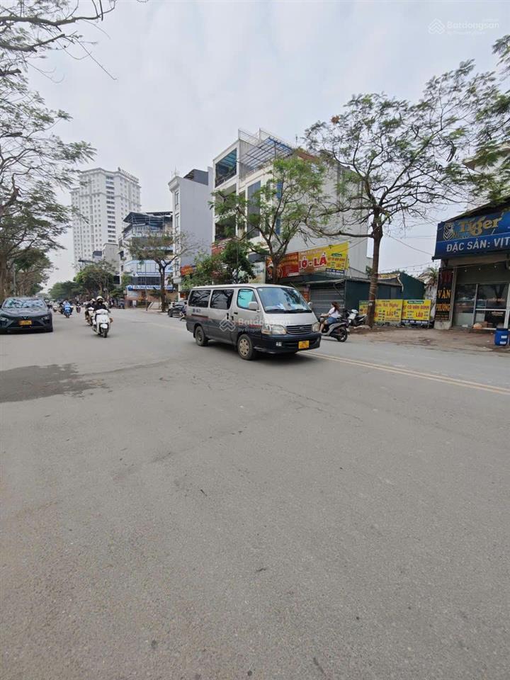 Bán nhà  mặt phố vũ lăngthanh trì dt 110m2  v.hè kdoanh sầm uất ngày đêm bán rẻ