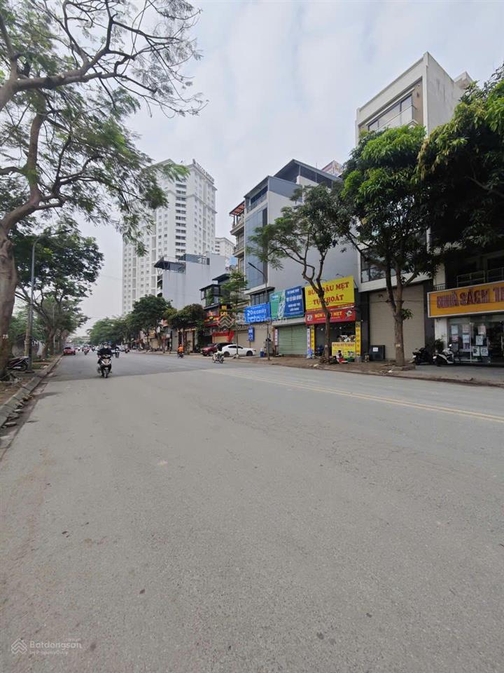 Bán nhà  mặt phố vũ lăngthanh trì dt 110m2  v.hè kdoanh sầm uất ngày đêm bán rẻ