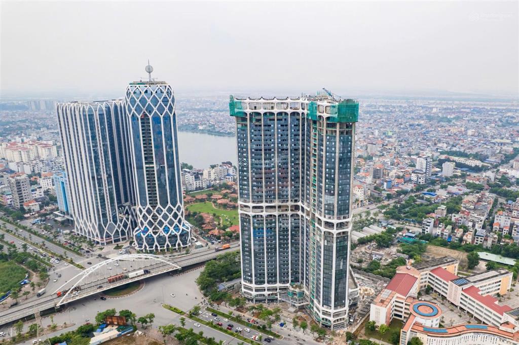 Bán cc tại golden crown hải phòng, giá tốt 4,8 tỷ, 70m2, 2pn, 2wc, nhiều tiện ích