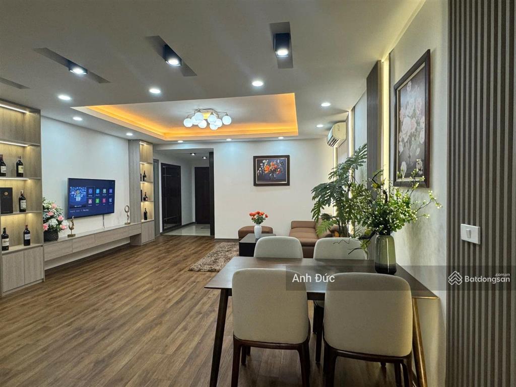 Bán căn hộ chung cư tại hà nội center point, 7,9 tỷ, 68,2 m2, chỉ với view đẹp