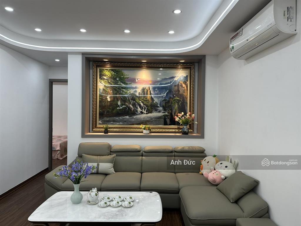 Bán cc 4pn, 2wc, 115m2, 8.9 tỷ tại ct4  4, khu đô thị mễ trì hạ, hà nội