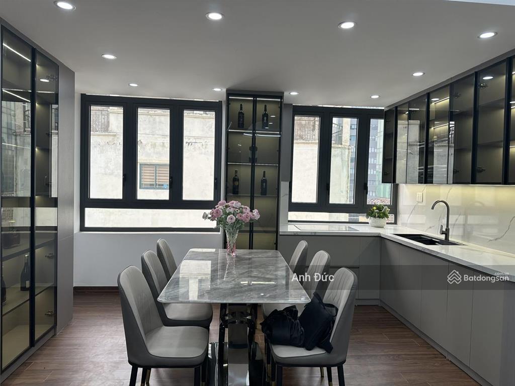 Bán cc 4pn, 2wc, 115m2, 8.9 tỷ tại ct4  4, khu đô thị mễ trì hạ, hà nội