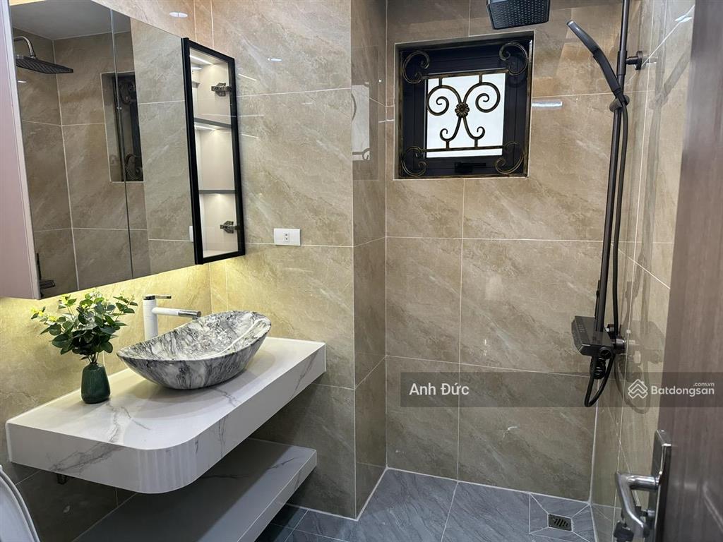 Bán cc 4pn, 2wc, 115m2, 8.9 tỷ tại ct4  4, khu đô thị mễ trì hạ, hà nội