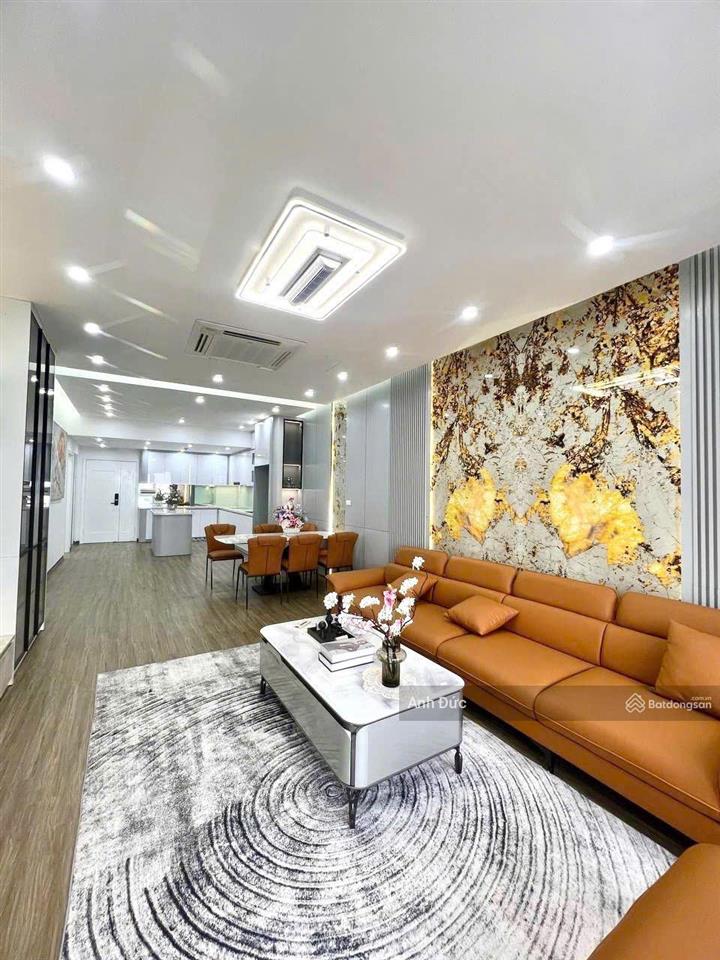 Bán căn hộ 135m², 12 tỷ tại tòa chung cư viện chiến lược và khoa học công an (sông đà 7)