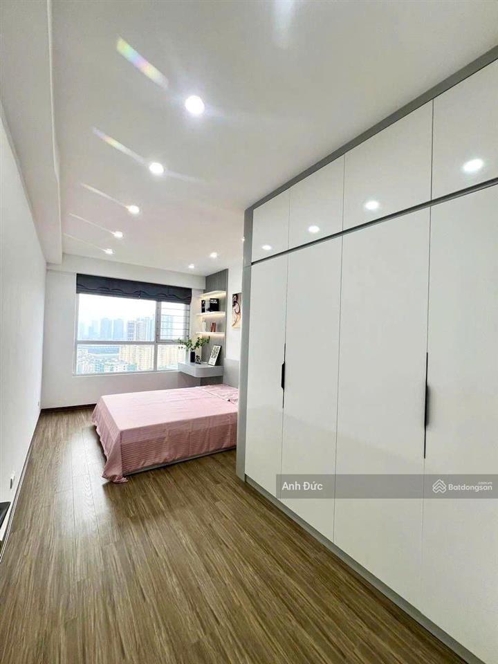 Bán căn hộ 135m², 12 tỷ tại tòa chung cư viện chiến lược và khoa học công an (sông đà 7)