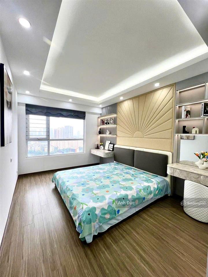 Bán căn hộ 135m², 12 tỷ tại tòa chung cư viện chiến lược và khoa học công an (sông đà 7)