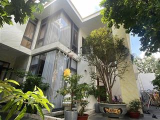 Giảm 8 tỷ chỉ 230m2 sở hữu biệt thự ngay chợ bến thành  ngang 10m  bieẹt thự kiến trúc  siêu rẻ