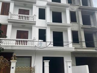 Lãi suất thả nổi vbp 16% chính chủ cần bán gấp căn lk 100m hướng nam