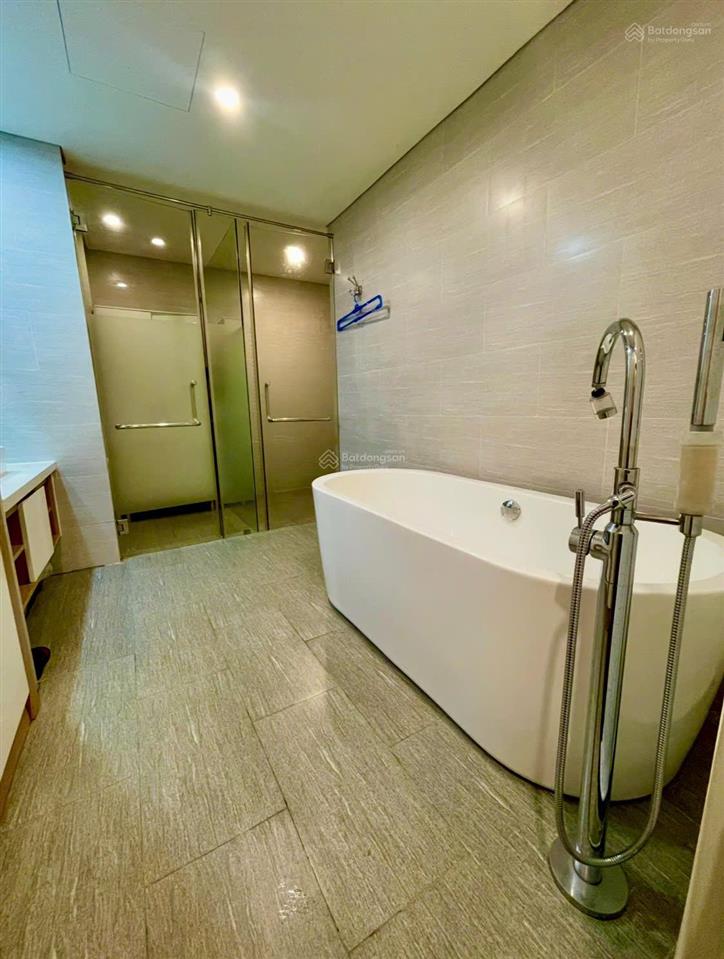 Chính chủ bán căn hộ 142m² 3pn view 4 hướng đỉnh cao tại zen diamond suites (f.home), giá hiếm