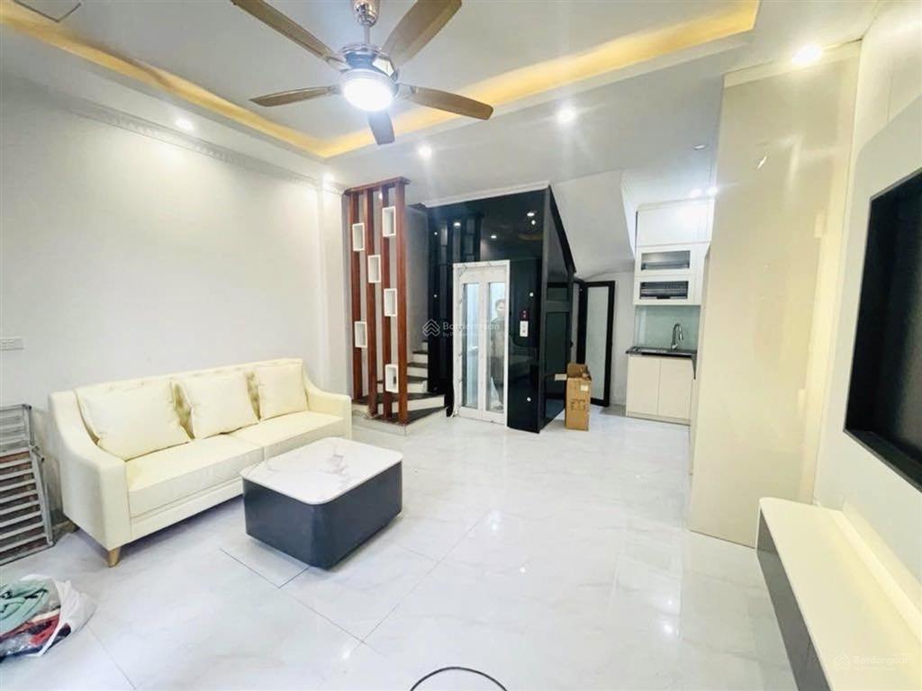 Bán nhà yên nghĩa 33m2 / 5 tầng có thang máy 7,7 tỷ