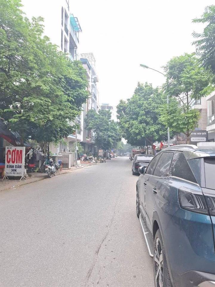 Bán đất gần ql6, ô tô đỗ cửa gần bến xe yên nghĩa 66m2, giá hơn 4 tỷ