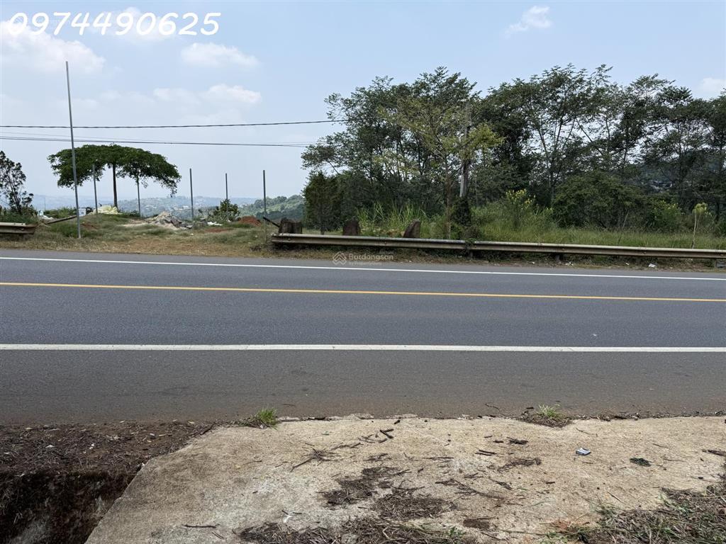 Bán Đất 536,5m2 tại Đường QL 20, Di Linh, giá 5,1 tỷ view đẹp siêu hot