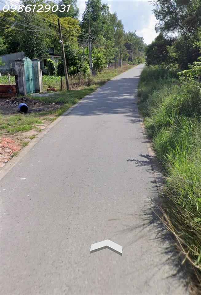 Cần tiền bán nhanh lô đất xã Long Hòa, TP Hồ Chí Minh, DT 473,7m2, view đẹp