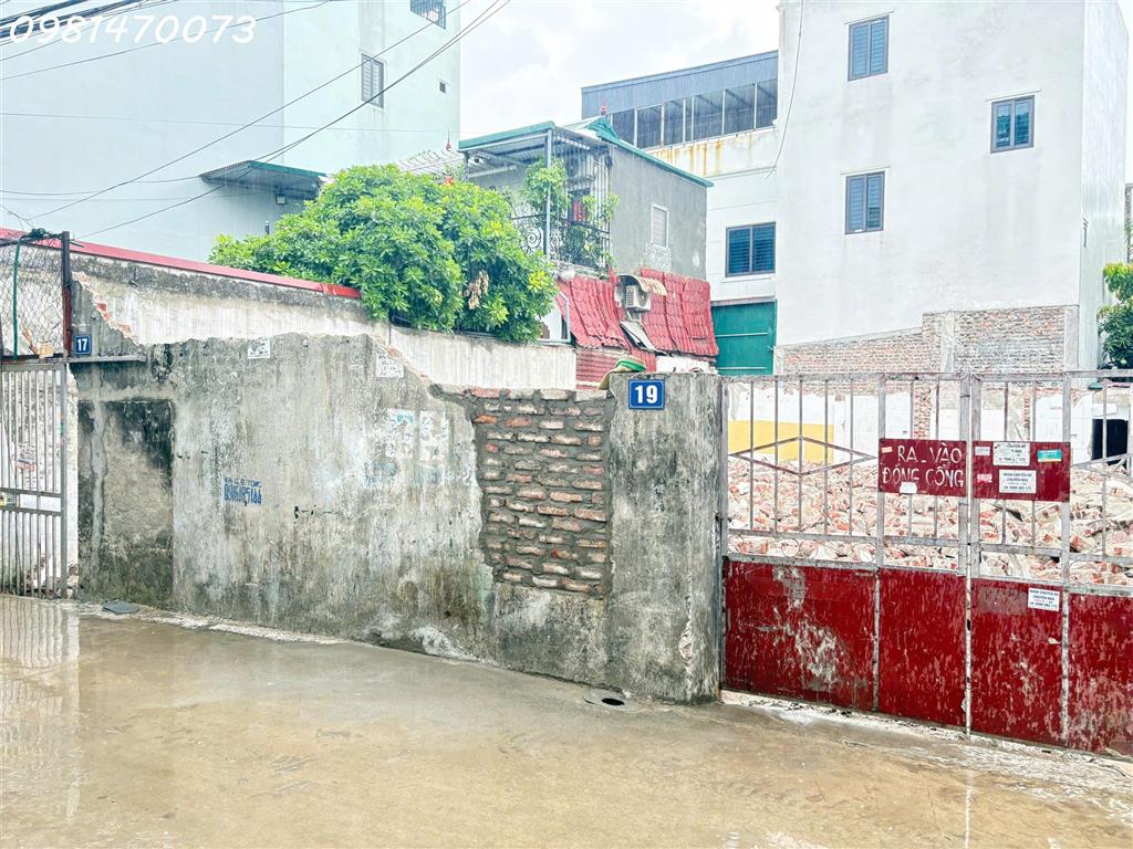 Bán đất tại Tổ dân phố số 5, Quang Minh, DT 147,9m2, view đẹp, giá siêu hời 70 triệu/m2