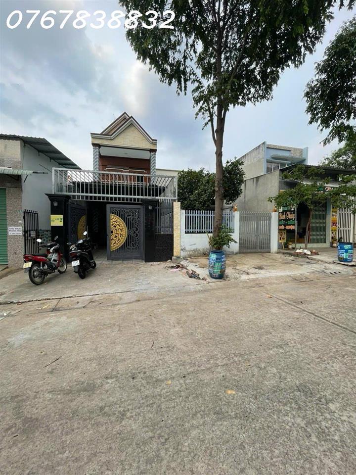 Bán Nhà riêng tại Khu đô thị Mỹ Phước, giá 3,1 tỷ, 150m2, đẹp, nhiều tiện ích