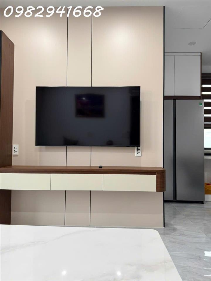 Cho thuê căn hộ Vista Residence 82m2, 2PN view pháo hoa đẳng cấp giữa trung tâm Đà Nẵng