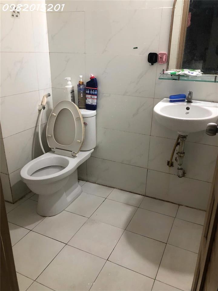 Mình cần cho thuê 1 phòng rộng 20m2 gần chung cư Phạm Viết Chánh, Bình Thạnh