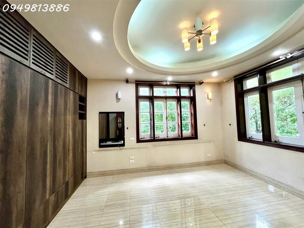 Cho thuê biệt thự lô góc cao cấp Vimeco 2, nội thất cao cấp, phù hợp làm trụ sở công ty,VP