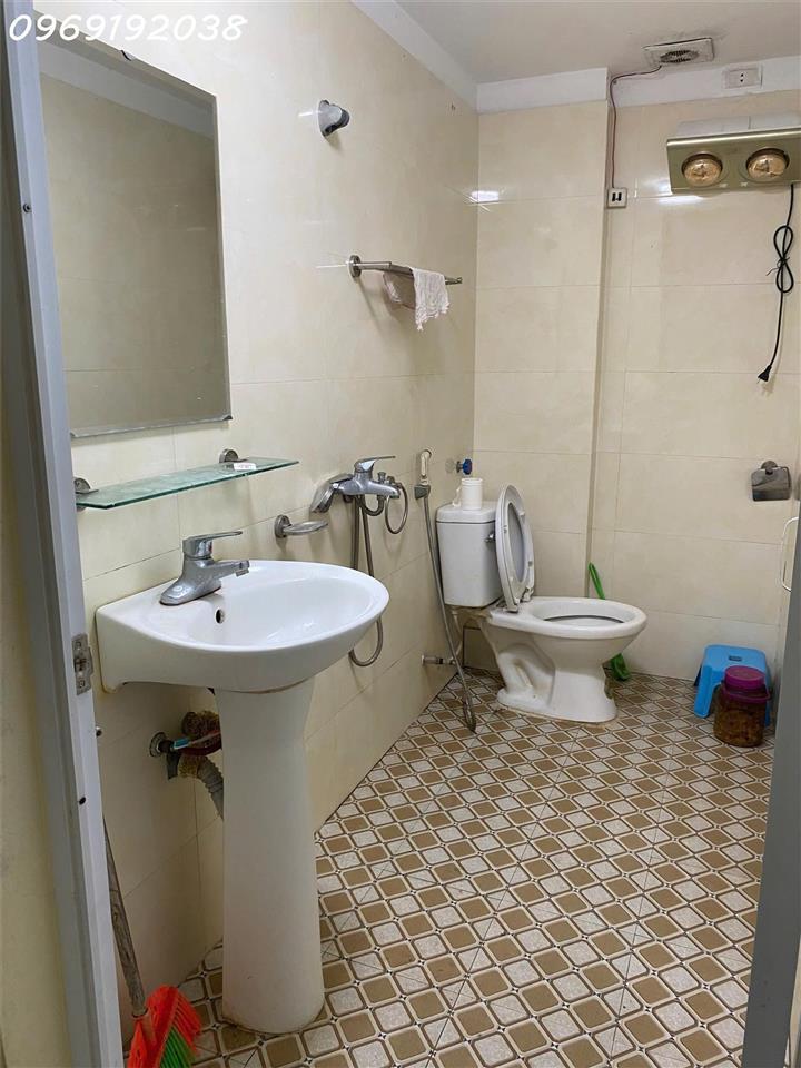 CHO THUÊ NHÀ Ở LÂU DÀI - HỘ GIA ĐÌNH TẠI VĨNH QUỲNH, THANH TRÌ, 40M2 X 2,5 TẦNG