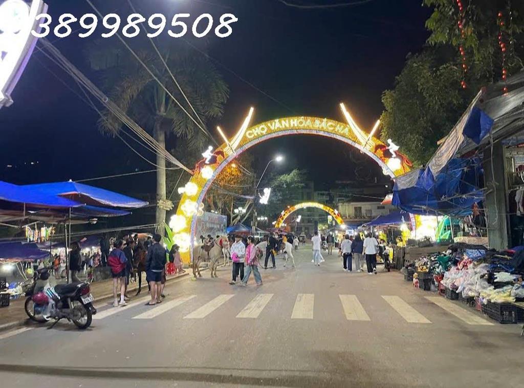 Cần bán nhà mặt phố, mặt chợ Bắc Hà - Lào Cai