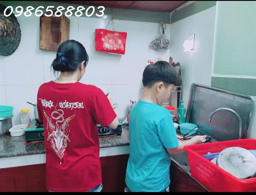 Bán nhà sổ hồng riêng 1 trệt 2 lầu số 23/55/1 phố Mai Hắc Đế, Quận 8, DT 42m2, giá 1,68 tỷ