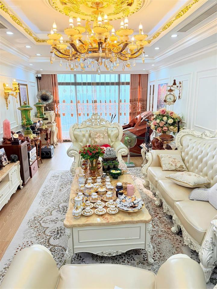Chủ nhà cần bán căn 4pn full đồ cao cấp, view thoáng