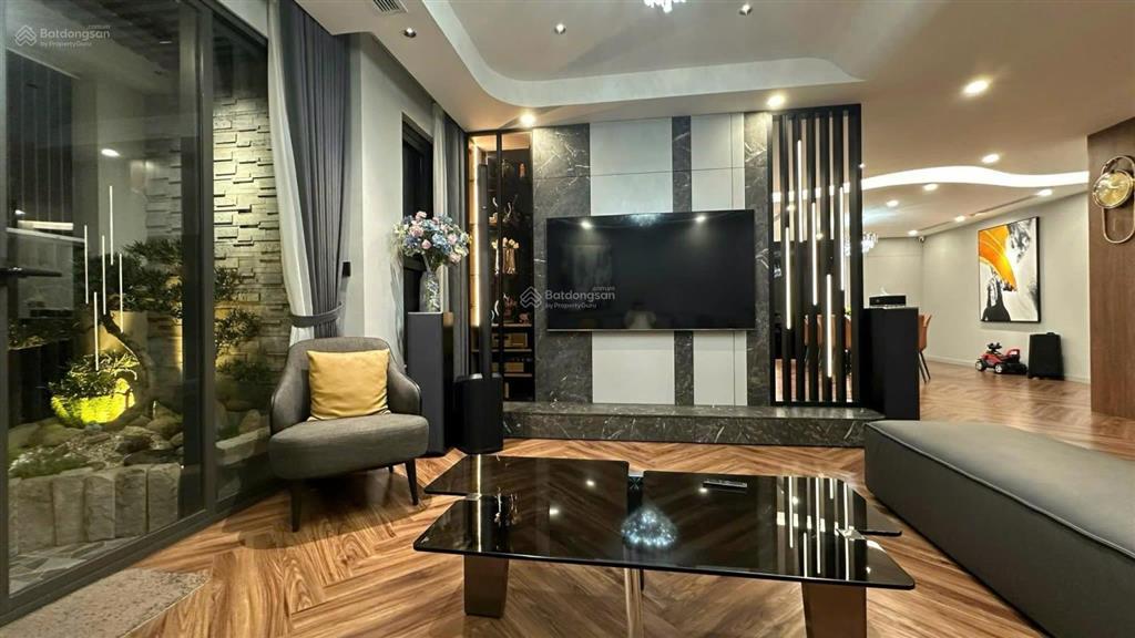 Sang tên căn 4pn 175m²  full đồ cao cấp vào ở luôn  sổ đỏ sẵn sàng giao dịch
