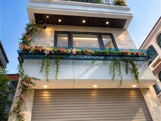 11.9 tỷ, bán nhà phố hồng tiến, 50m2, 7 tầng, thang máy, lô góc, đầy đủ nội thất, gara ô tô gần