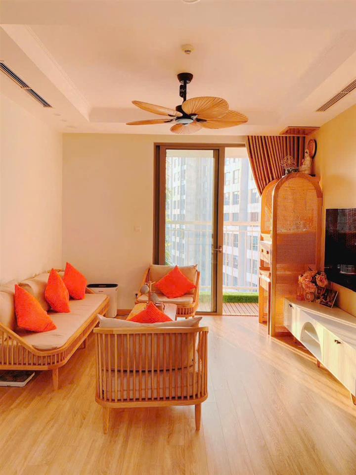 Chính chủ bán căn góc 3PN; 105m2 tầng trung View thoáng bc nam tại Park hill giá bán 13 tỷ
