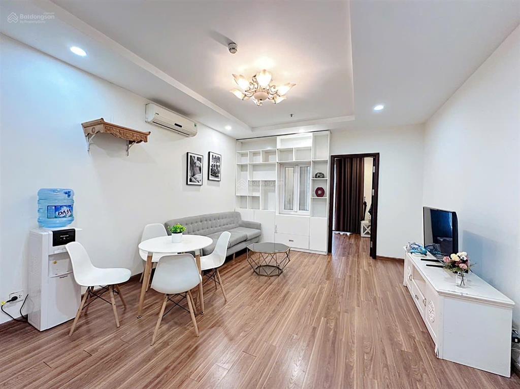 Chính chủ bán căn 1pn 53m² tầng trung view thoáng nhà mới đẹp tại times city