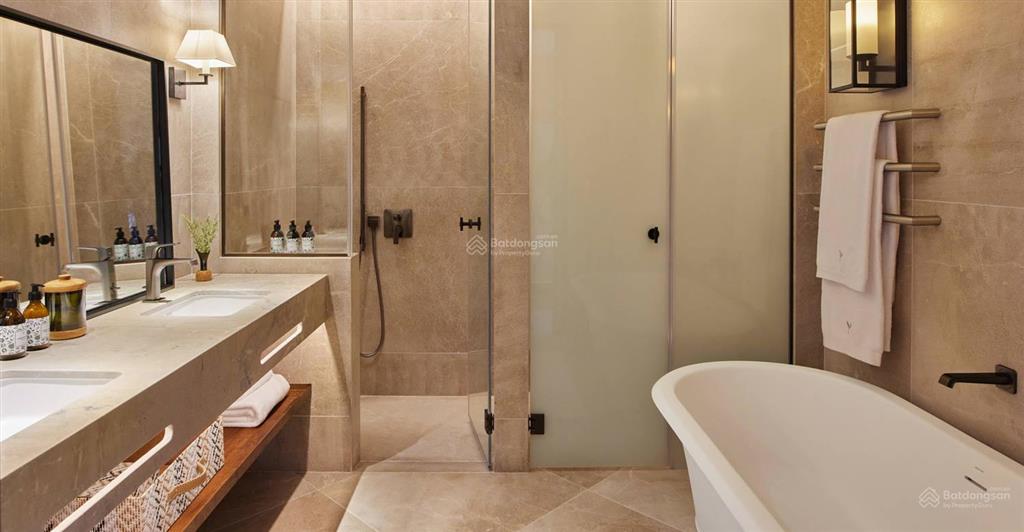 Khẩn cấp. mt trần phú 160m2, 5 tầng dòng tiền 100tr/tháng chỉ 17 tỷ