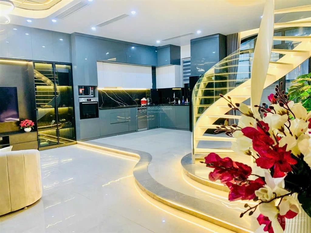 Cho thuê biệt thự song lập, view trực diện biển hồ nước mặn, nội thất luxury. giá 38tr