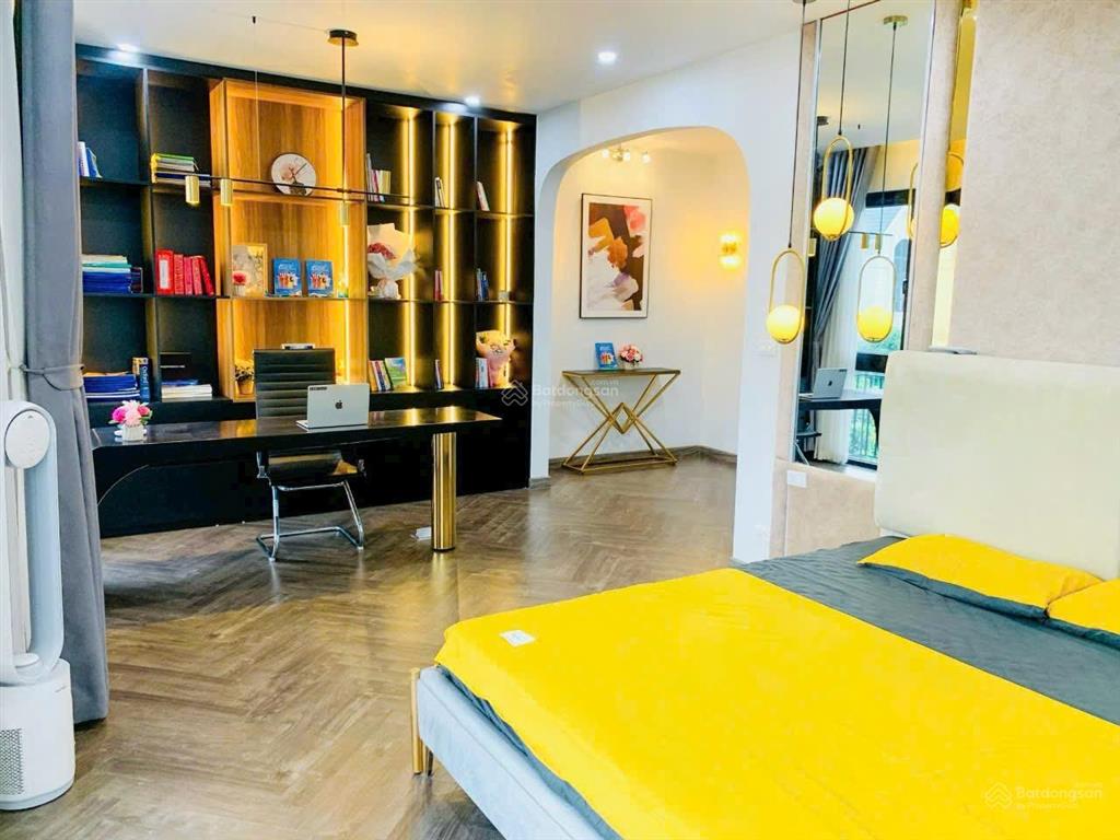 Cho thuê biệt thự song lập, view trực diện biển hồ nước mặn, nội thất luxury. giá 38tr