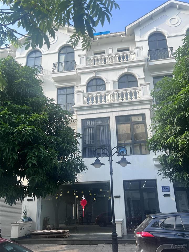 Cho thuê shophouse hàng hiếm, siêu phẩm mới tinh chưa qua sử dụng, giá chỉ 25tr sử dụng đủ 5 tầng