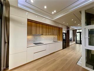 Cho thuê shophouse 6 tầng. thang máy, nhà mới tinh. full nội thất, kết hợp ở và kinh doanh