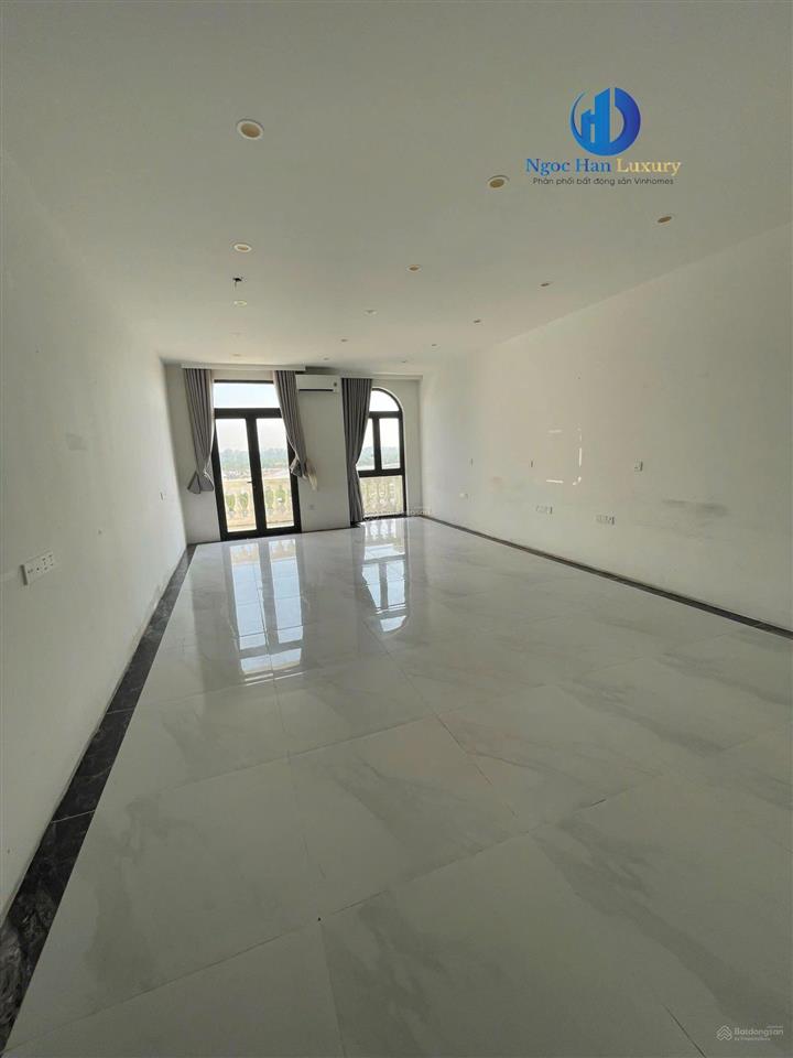 Cho thuê cặp shophouse 2 mặt tiền trướcsau, dt 120m² x 5 tầng, hoàn thiện đẹp, tm, view công viên