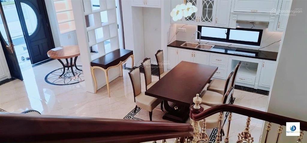 Giá 30tr/tháng  6 phòng ngủ  đảo ngọc trai  biệt thự full nội thất dành cho gia đình đông người