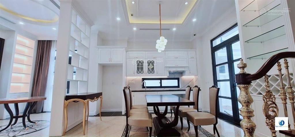 Giá 30tr/tháng  6 phòng ngủ  đảo ngọc trai  biệt thự full nội thất dành cho gia đình đông người