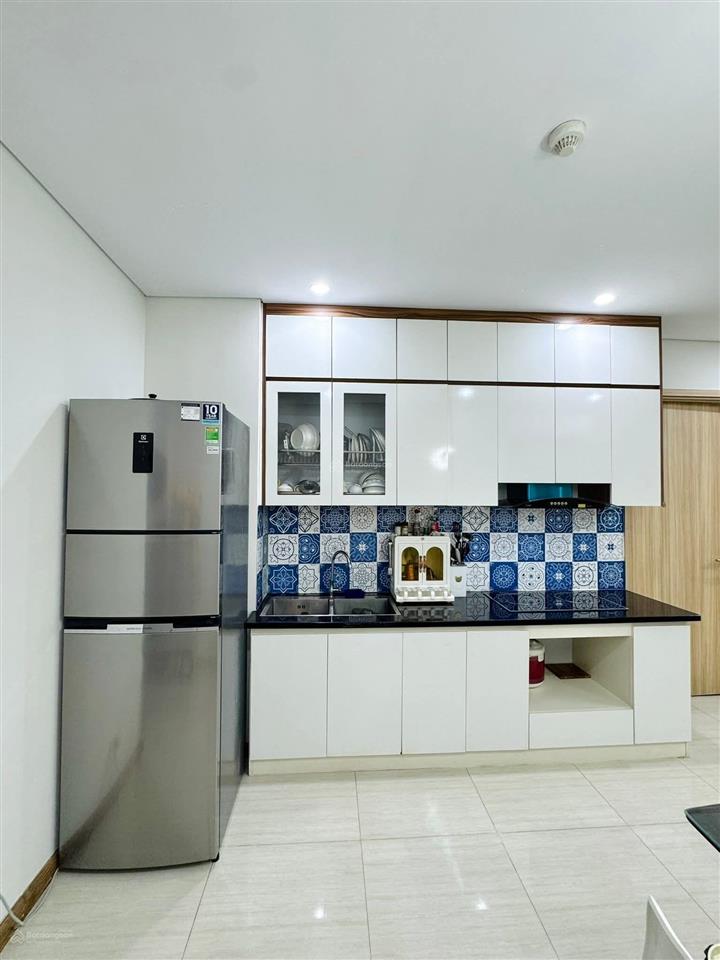 Bán căn hộ 49m² 1pn, full nội thất trung tâm bãi cháy, nhà đẹp vào ở ngay, đủ tiện ích xung quanh