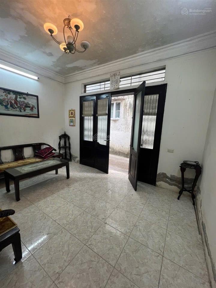 Chính chủ  lô góc, hoàng đạo thành, kim giang 5m  ô tô ra phố