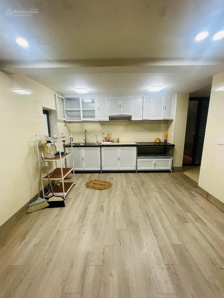Đặng văn ngữ. trung tâm lõi đống đa dt 33m2, mt 4m x 3 tầng