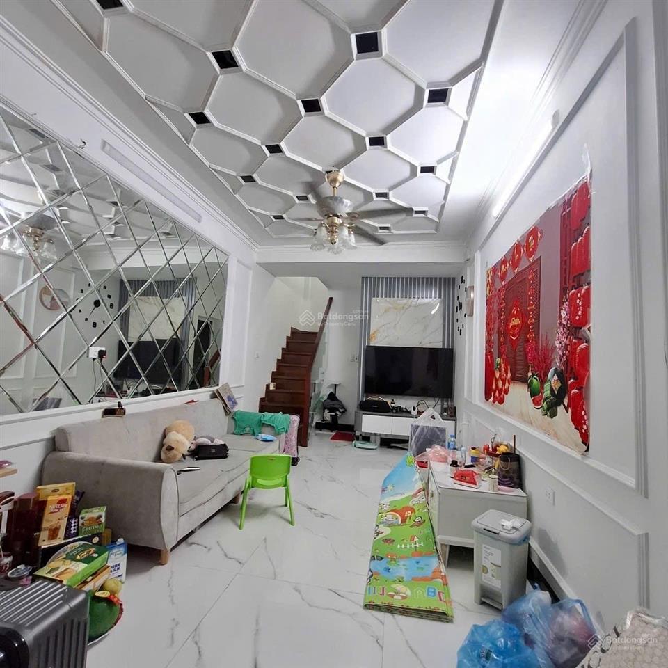 Hiếm có .dốc thọ lão lò đúcdt 44m mt 7.1m x 4 tầng