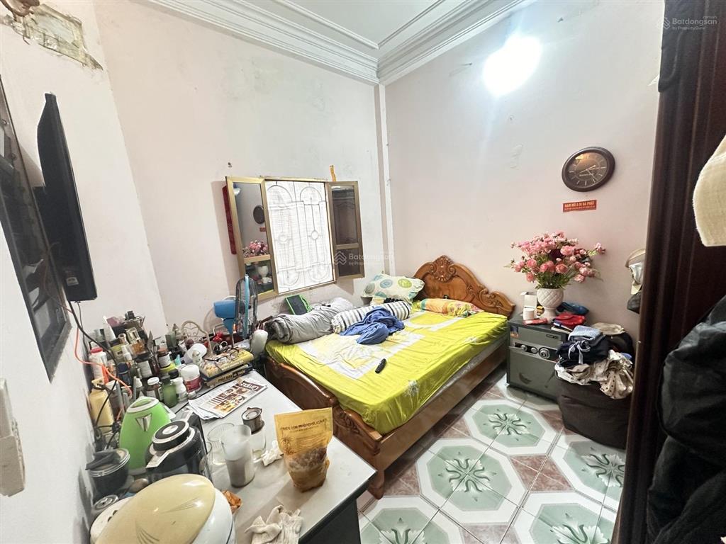 Hiếm có. gốc đề minh khai dt 34m2 mt 5m x 4 tầng