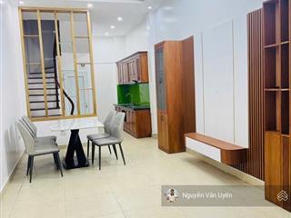 Gấp! nhà mới đón tết, hoàng quốc việt ngõ thông, 10m ra ô tô, full nt, thoáng, kd, 40m2*5t